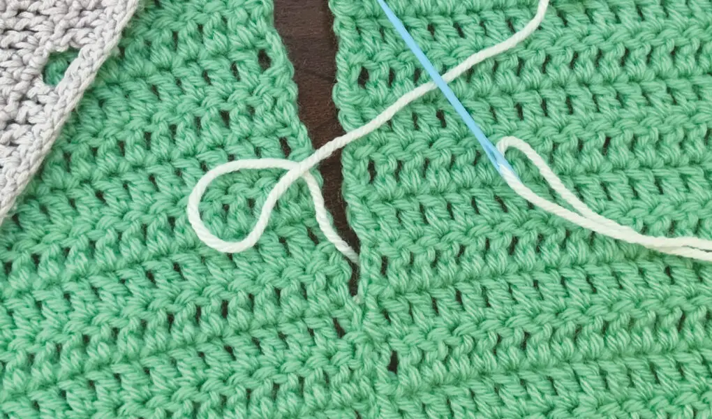 How to Join Crochet Pieces Together with the Mattress Stitch Seam